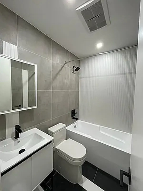 727 Dekalb Avenue - Photo 4