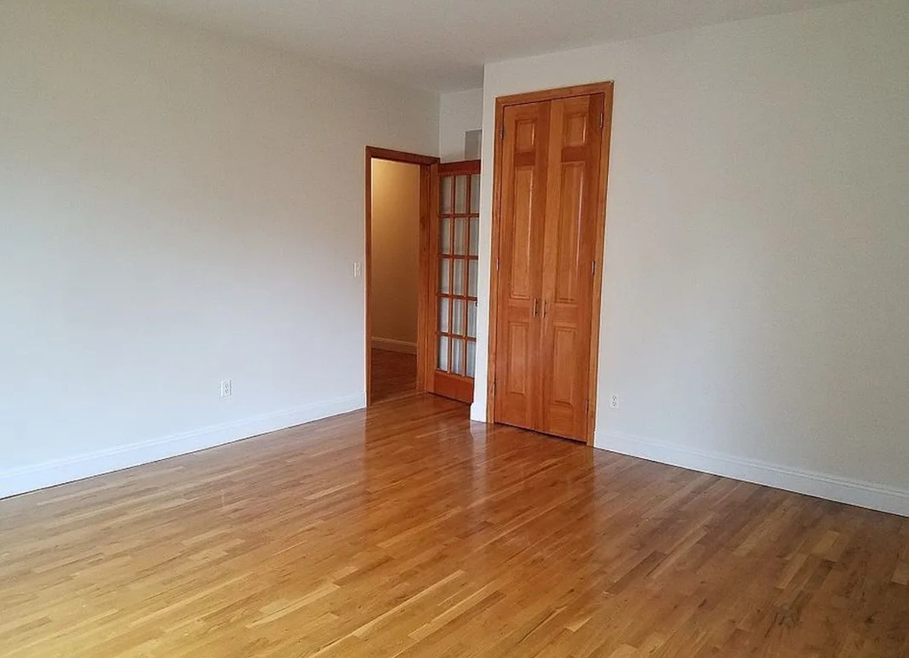 200 Riverside Drive - Photo 1