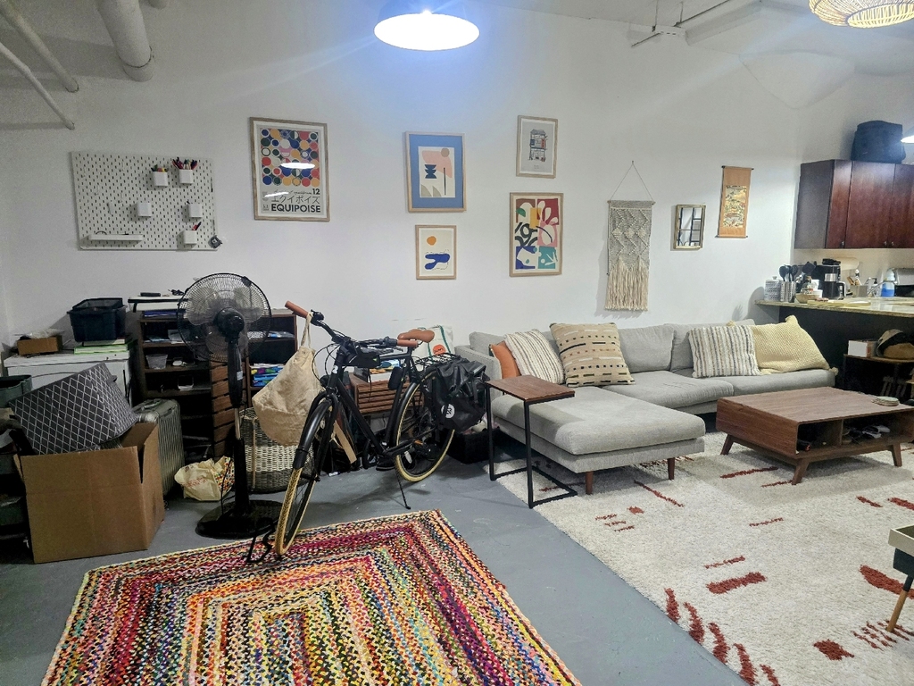 315 Berry Street - Photo 3