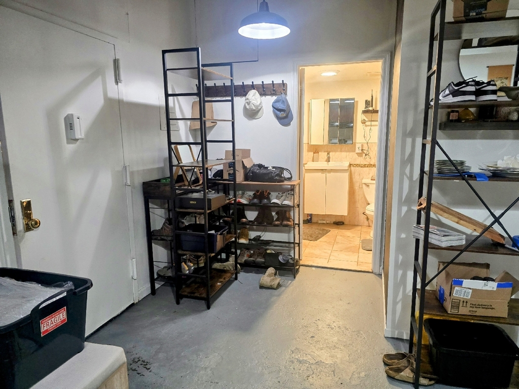 315 Berry Street - Photo 7