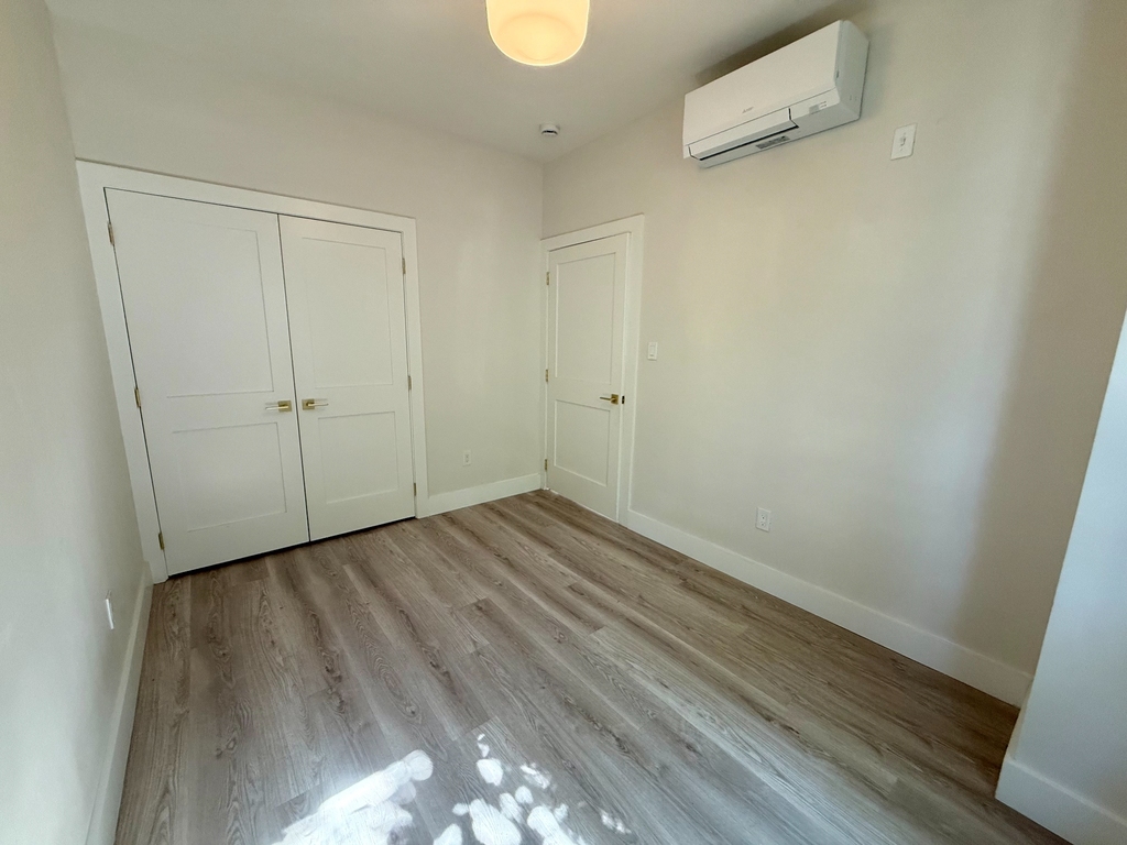948 Bedford Avenue - Photo 12