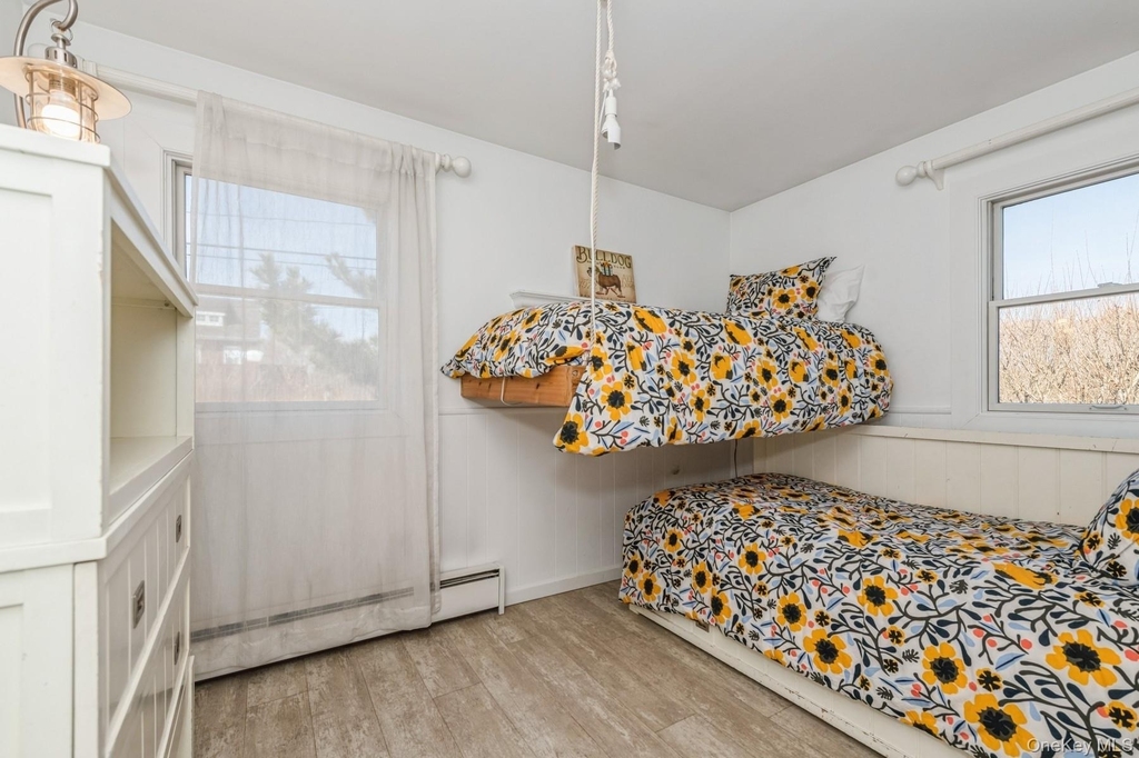 33 Hoppin Avenue - Photo 13
