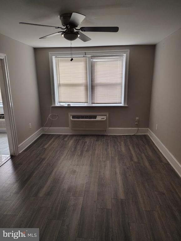6024 Larchwood Avenue - Photo 9