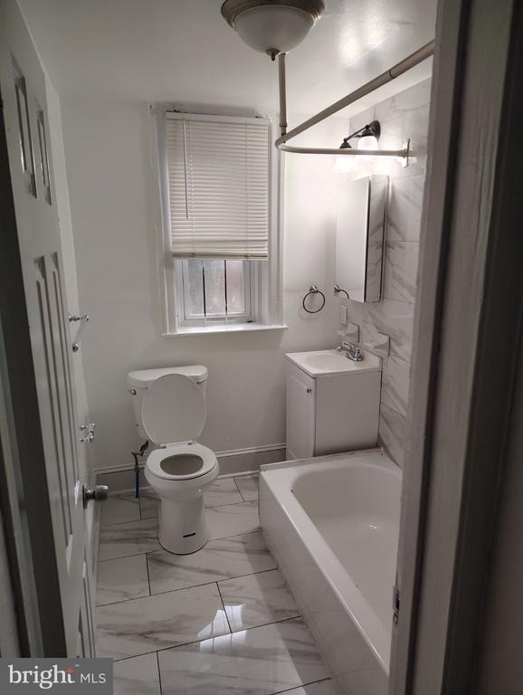 6024 Larchwood Avenue - Photo 13