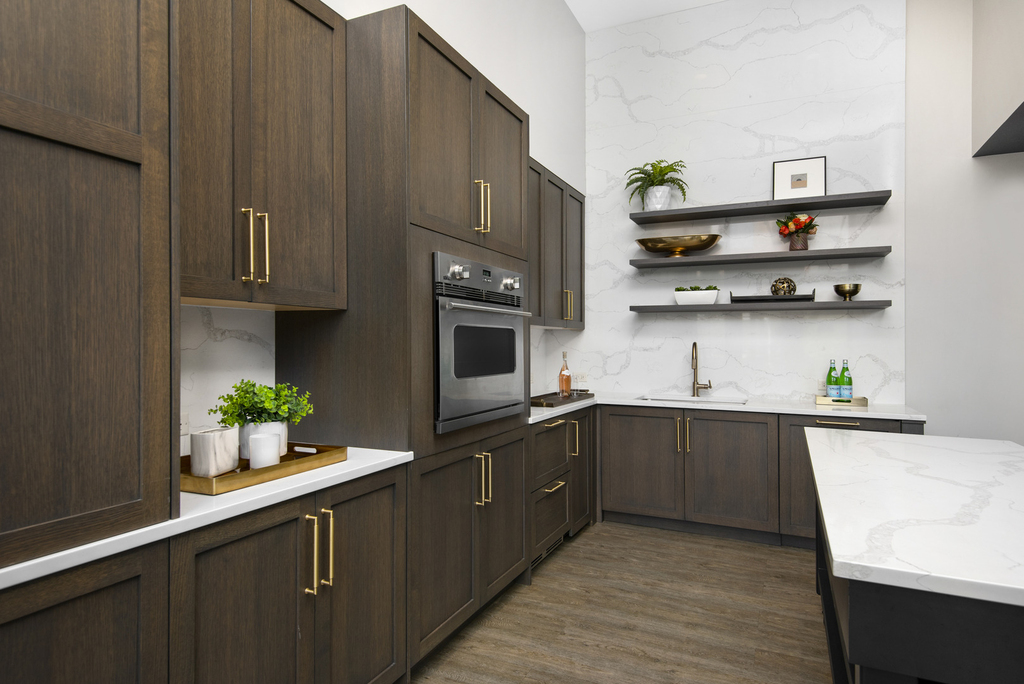 320 W Illinois Street - Photo 15