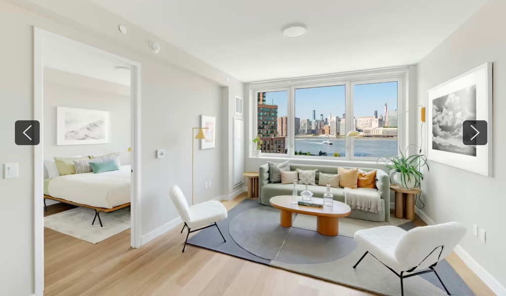 2-20 Malt Drive, Long Island City, 11101 - Photo 2