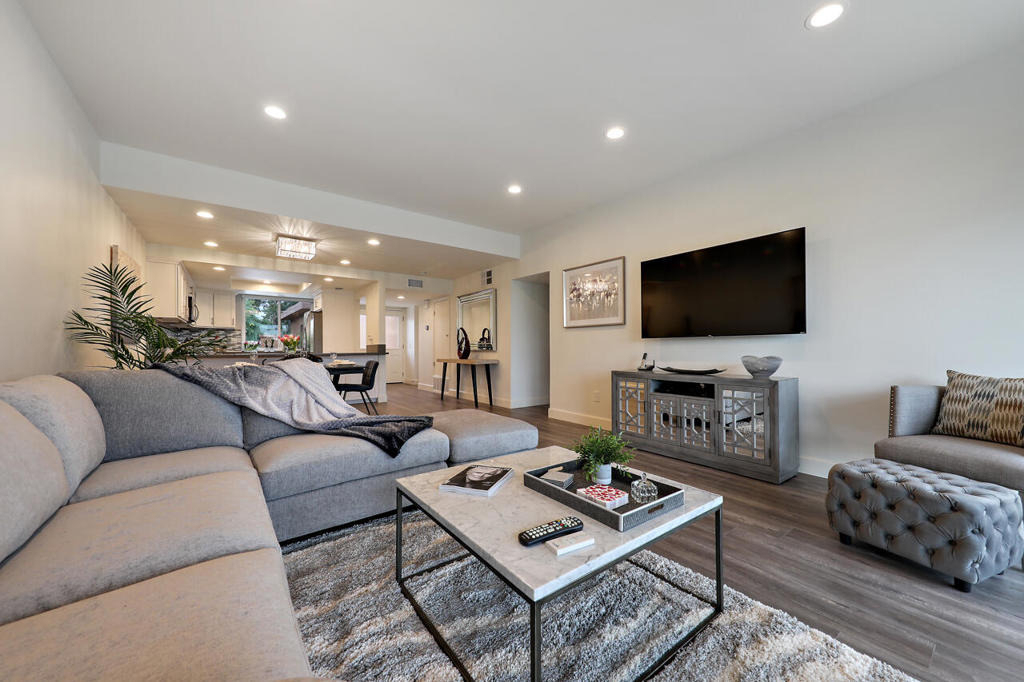 36 Sunrise Drive - Photo 3