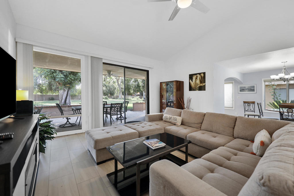 5 Majorca Drive - Photo 1