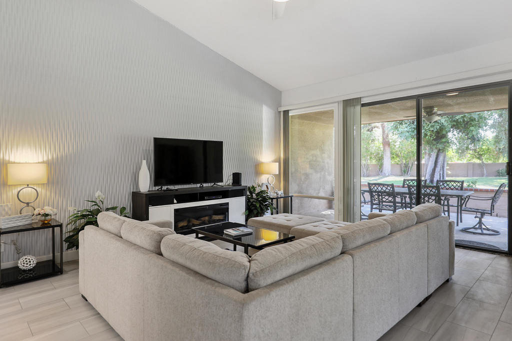 5 Majorca Drive - Photo 0