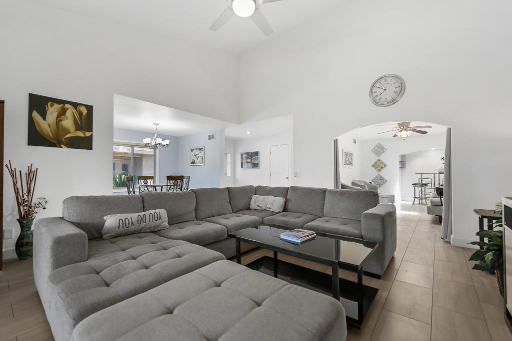 5 Majorca Drive - Photo 3
