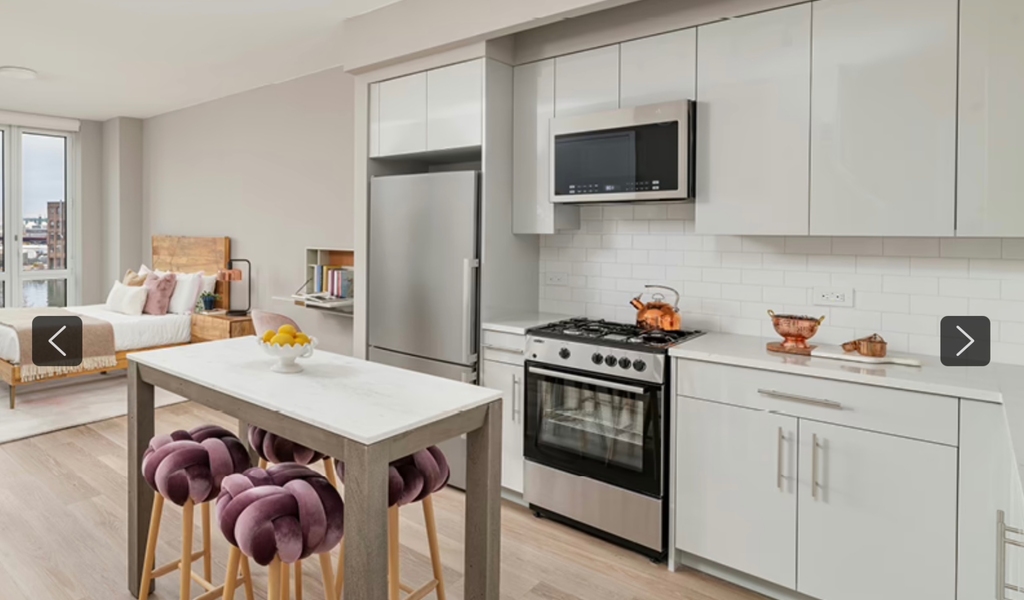 2-21 Malt Drive, Long Island City, 11101 - Photo 1