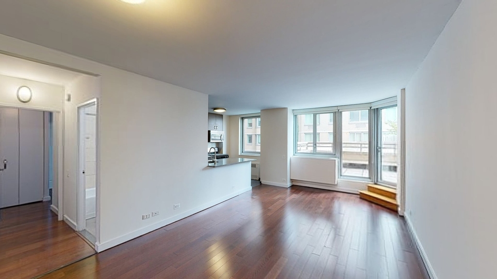 401 E 34th St - Photo 2