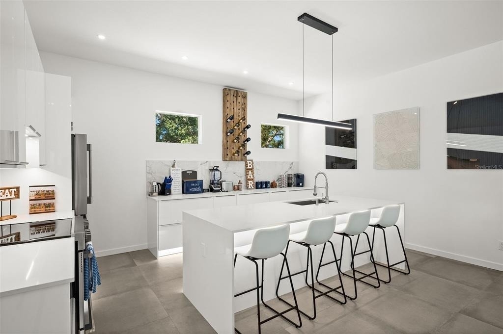 2365 Waldemere Street - Photo 9