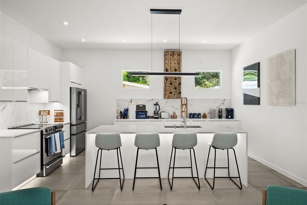 2365 Waldemere Street - Photo 10