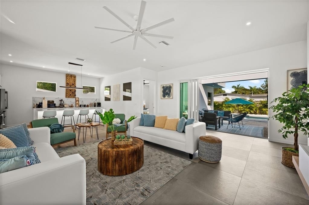 2365 Waldemere Street - Photo 2