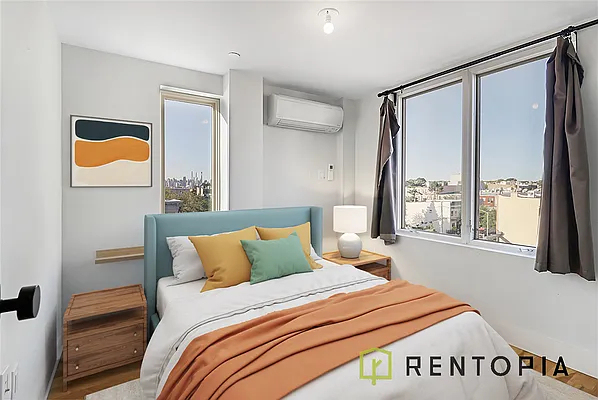 482 Seneca Avenue - Photo 4