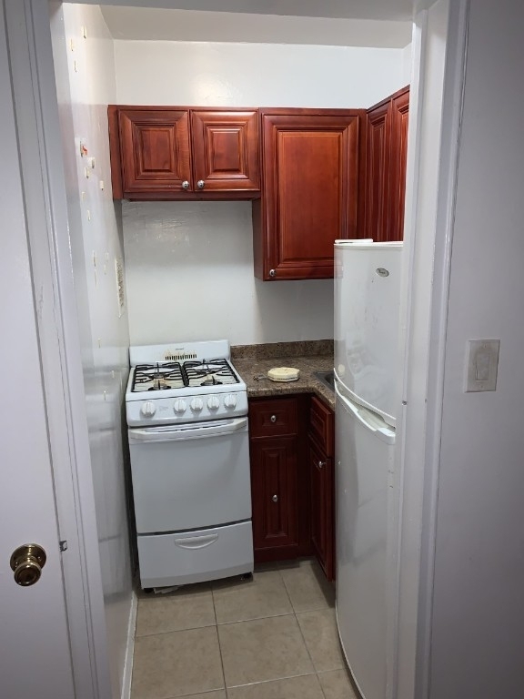 340 East 58th Street - Photo 6