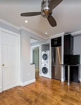 158 Avenue C - Photo 2