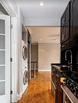 158 Avenue C - Photo 3