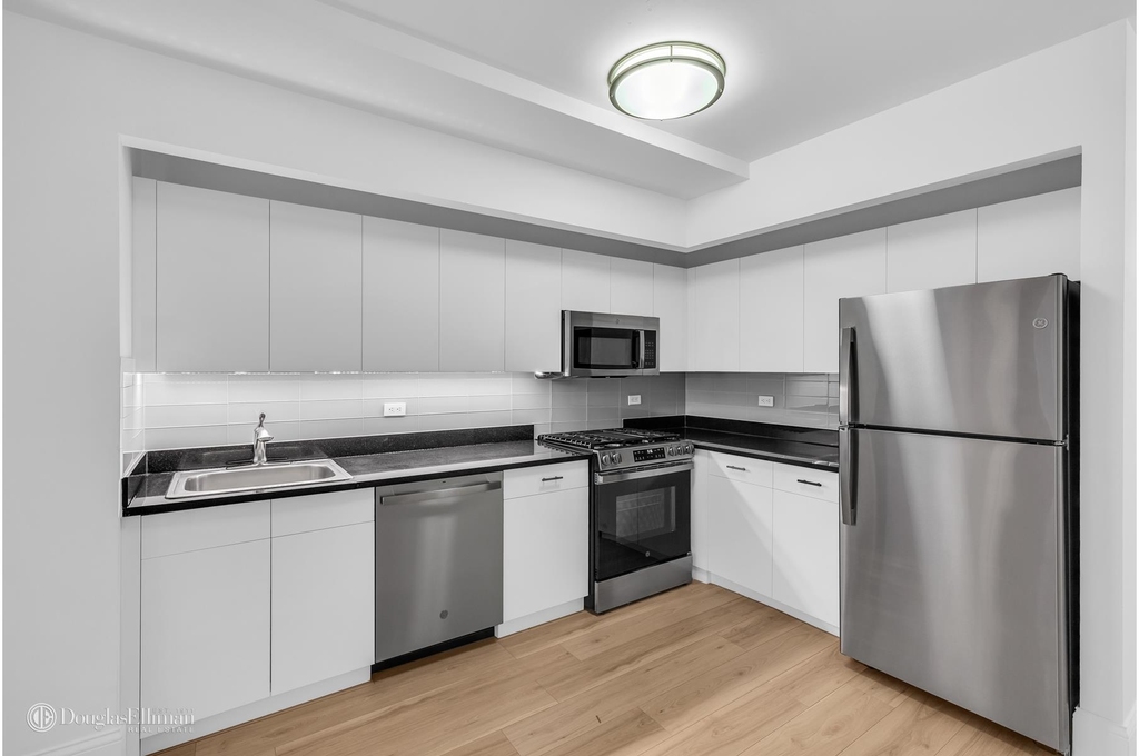 20 West St - Photo 6