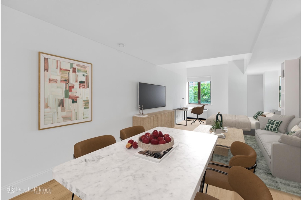 20 West St - Photo 2