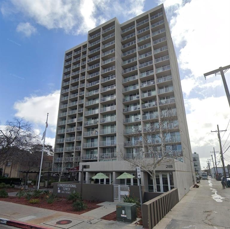 288 F St - Photo 1