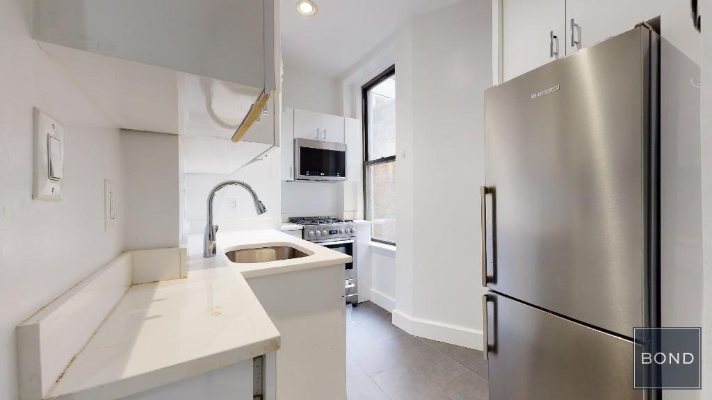 West 72nd Street - Photo 4