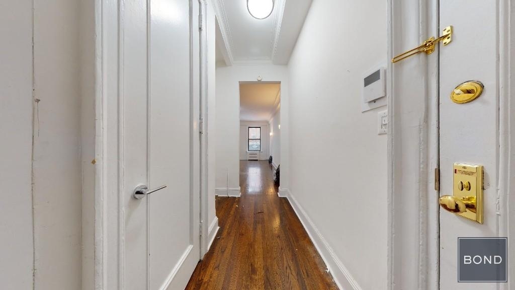 West 72nd Street - Photo 9