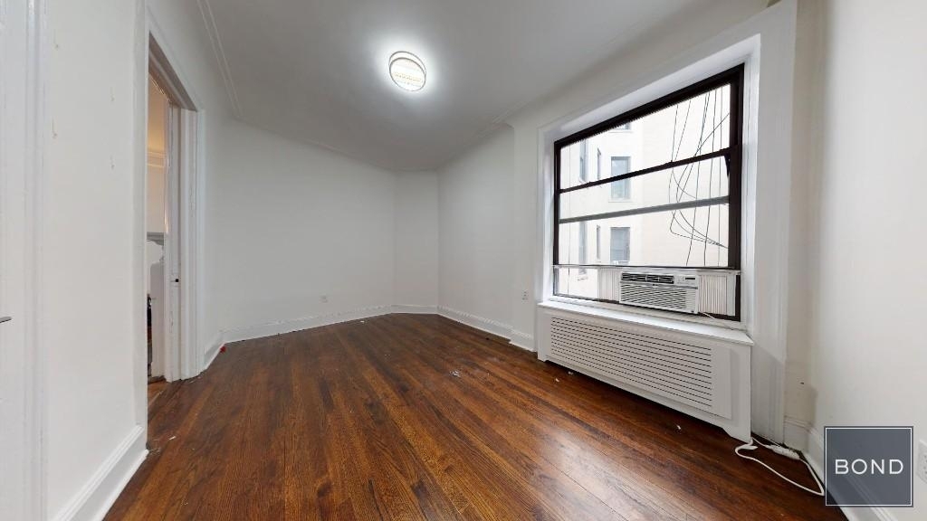 West 72nd Street - Photo 7