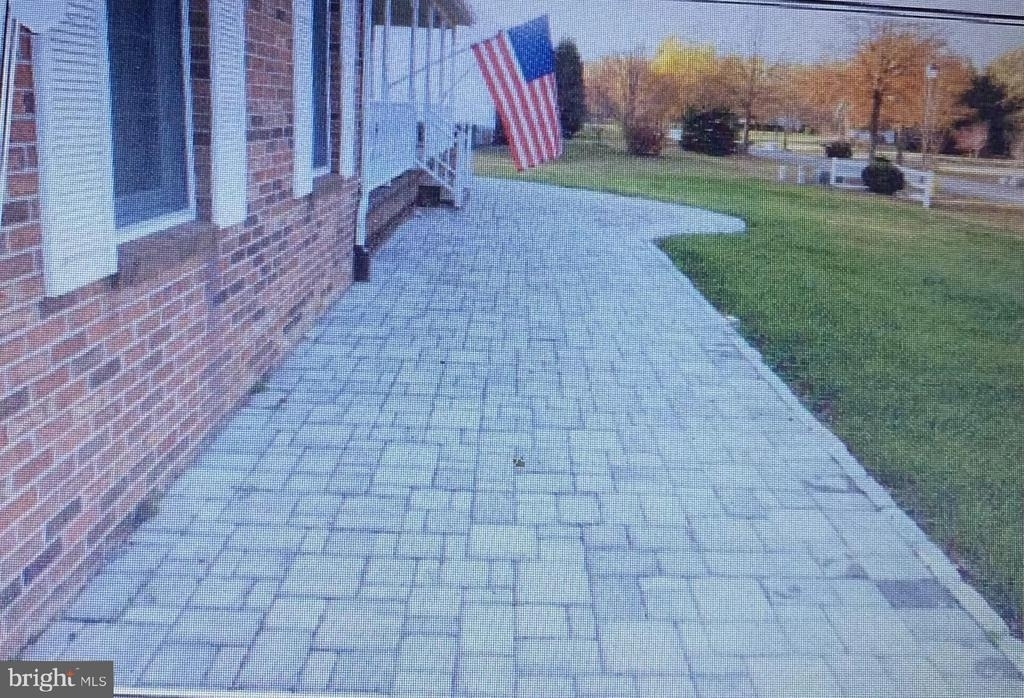 101 Tarks Lane - Photo 1