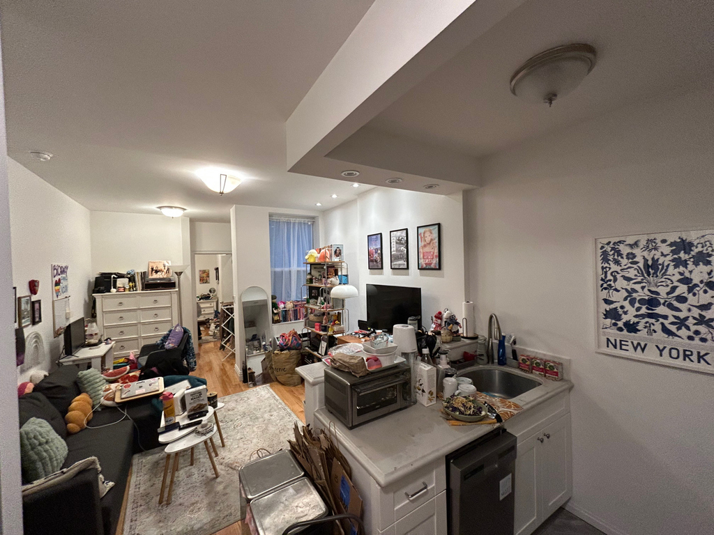 423 East 83rd Street - Photo 0