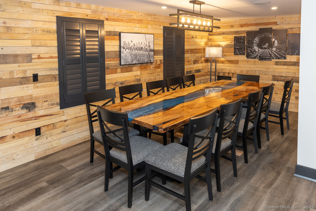 48 Swan Avenue - Photo 9