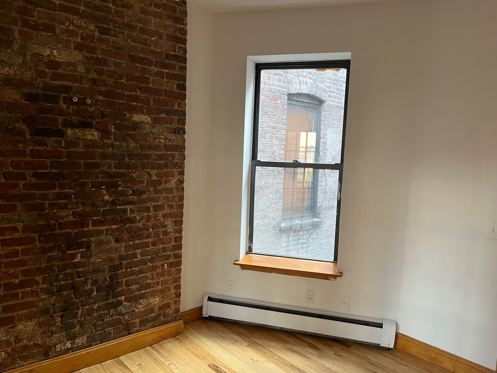 W53 and 10th - Photo 8