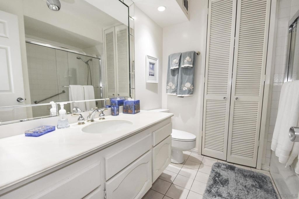 1810 Avenida Del Mundo - Photo 8