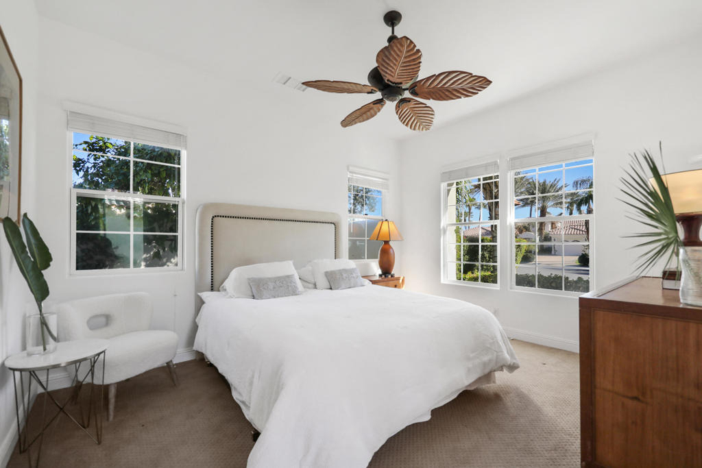 51075 Marbella Court - Photo 36