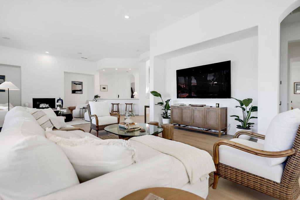 51075 Marbella Court - Photo 14
