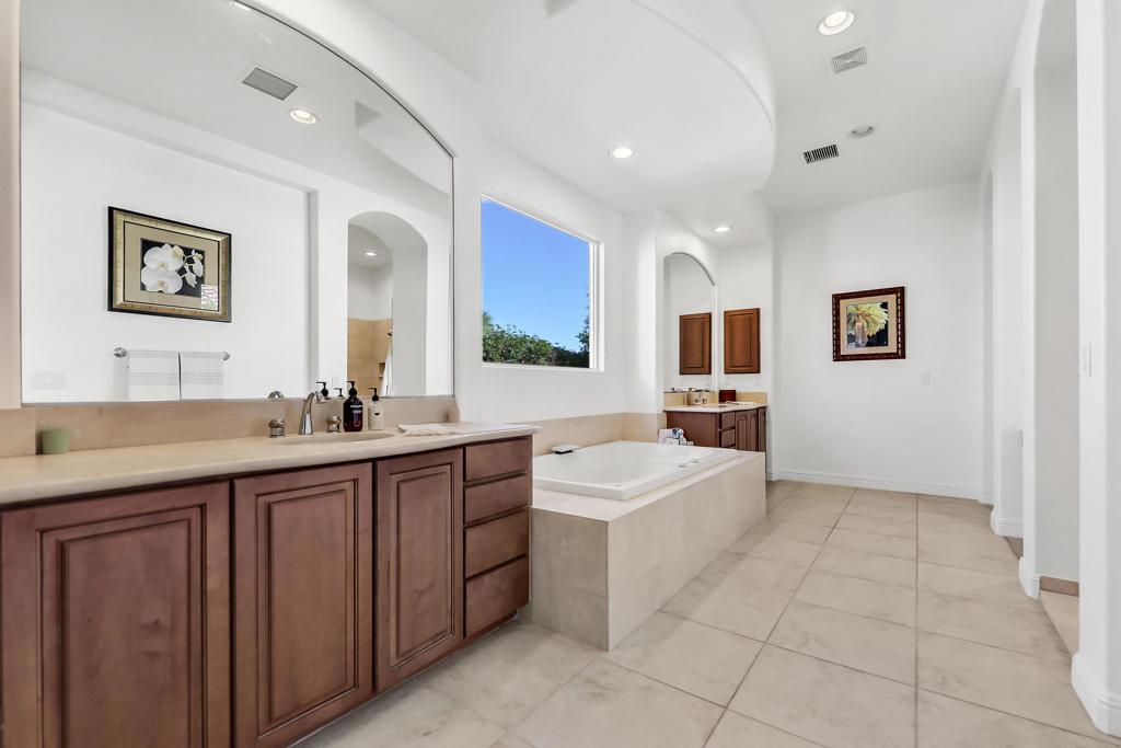 51075 Marbella Court - Photo 29