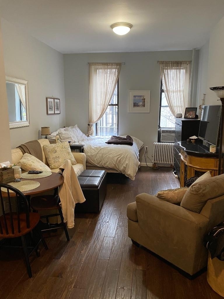 248 E 90th Street - Photo 0