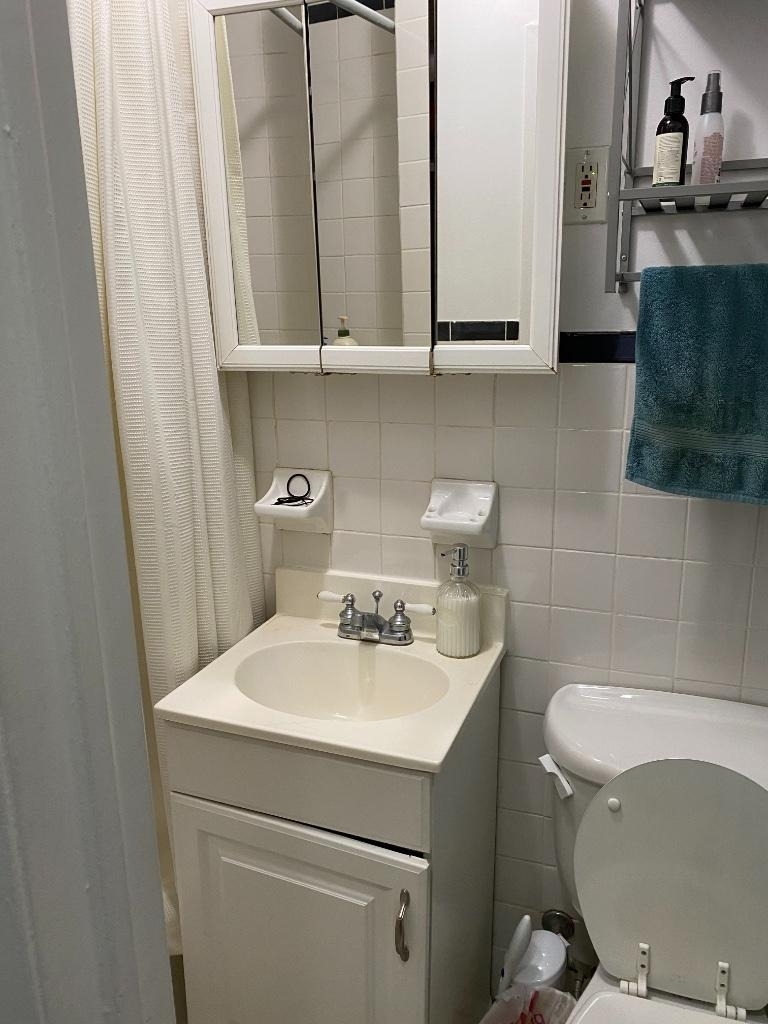248 E 90th Street - Photo 5