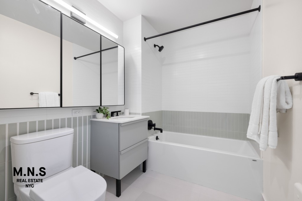 159 Boerum Street - Photo 11