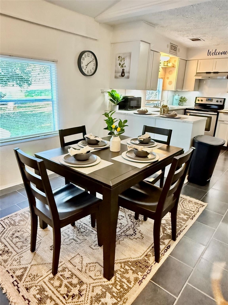 10603 Thomaswood Ln - Photo 9