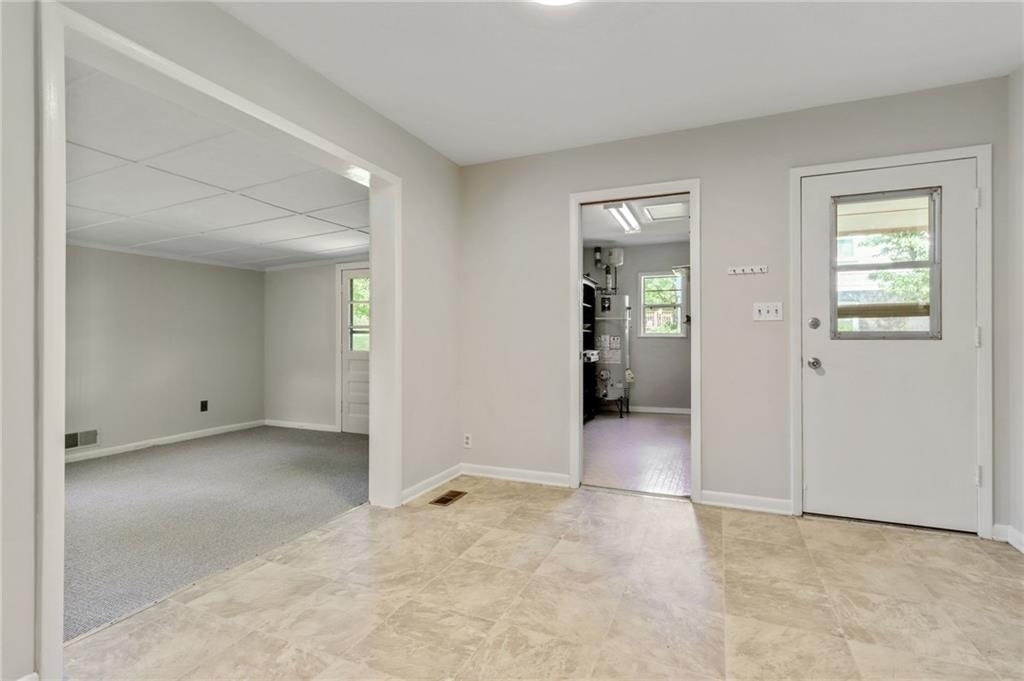 383 Dan Place Se - Photo 5