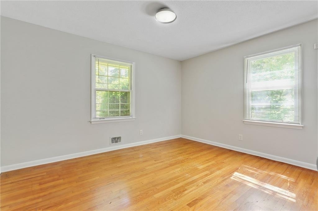 383 Dan Place Se - Photo 16