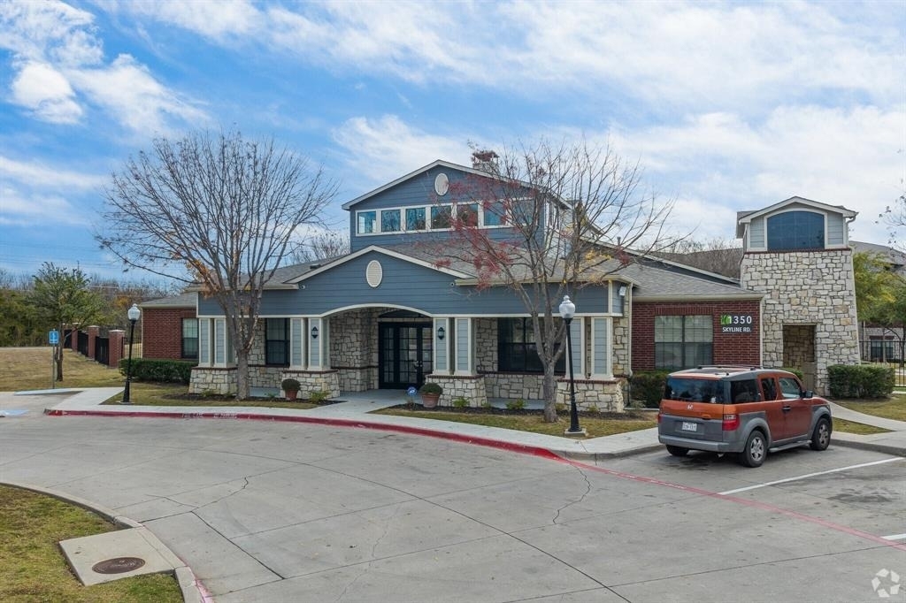 1350 Skyline Rd - Photo 1