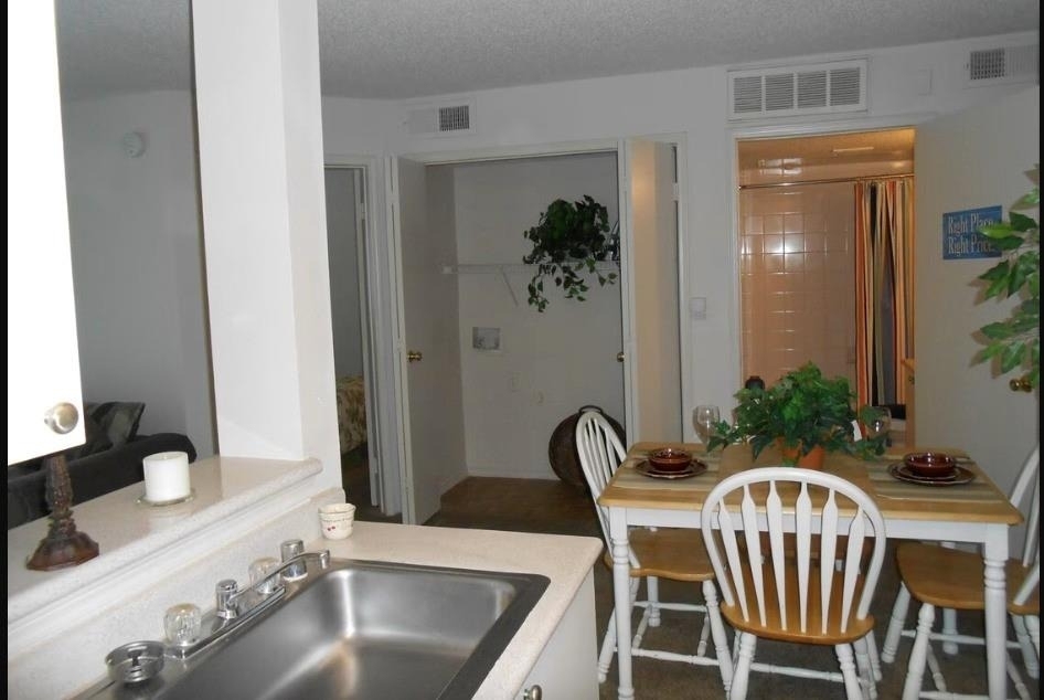 1400 Eldorado Pkwy - Photo 5