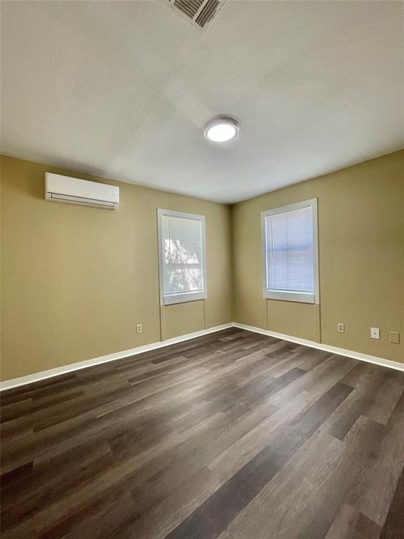 611 N Avenue D - Photo 13