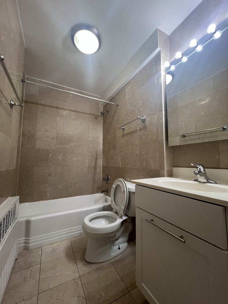 East 36th Street - Photo 3