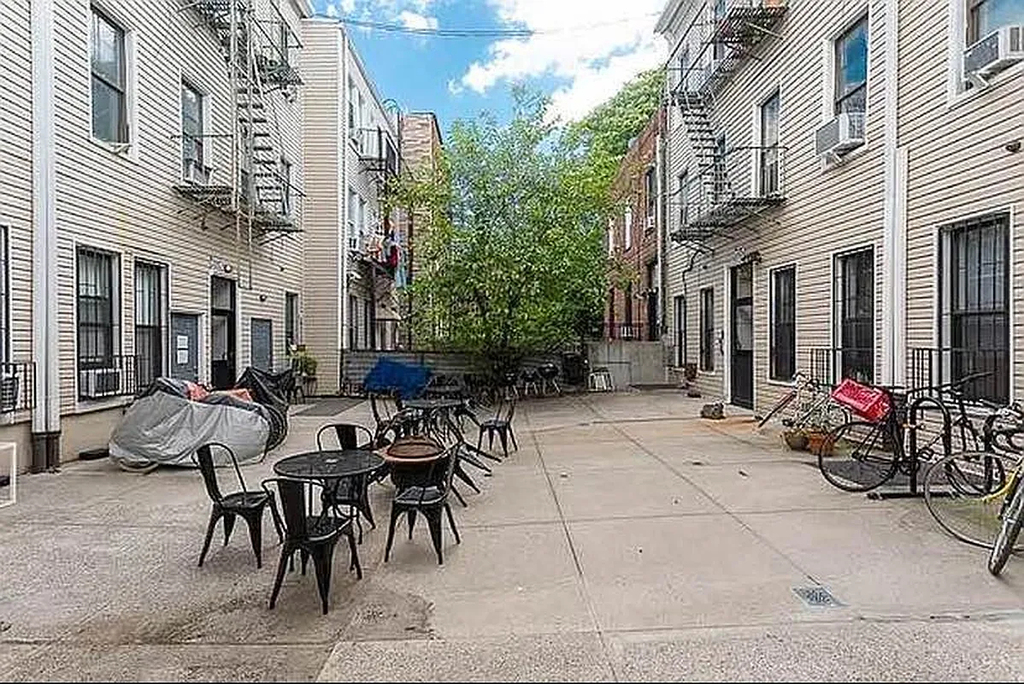 294 Harman Street - Photo 8