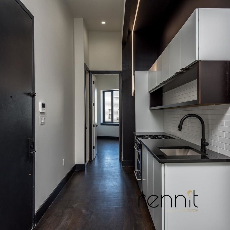 1042 Flushing Avenue - Photo 6