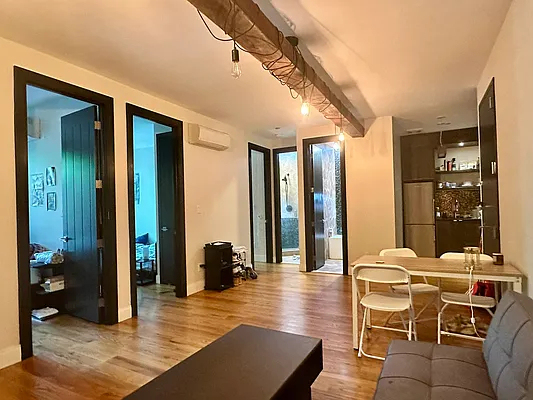 691 Chauncey Street - Photo 3